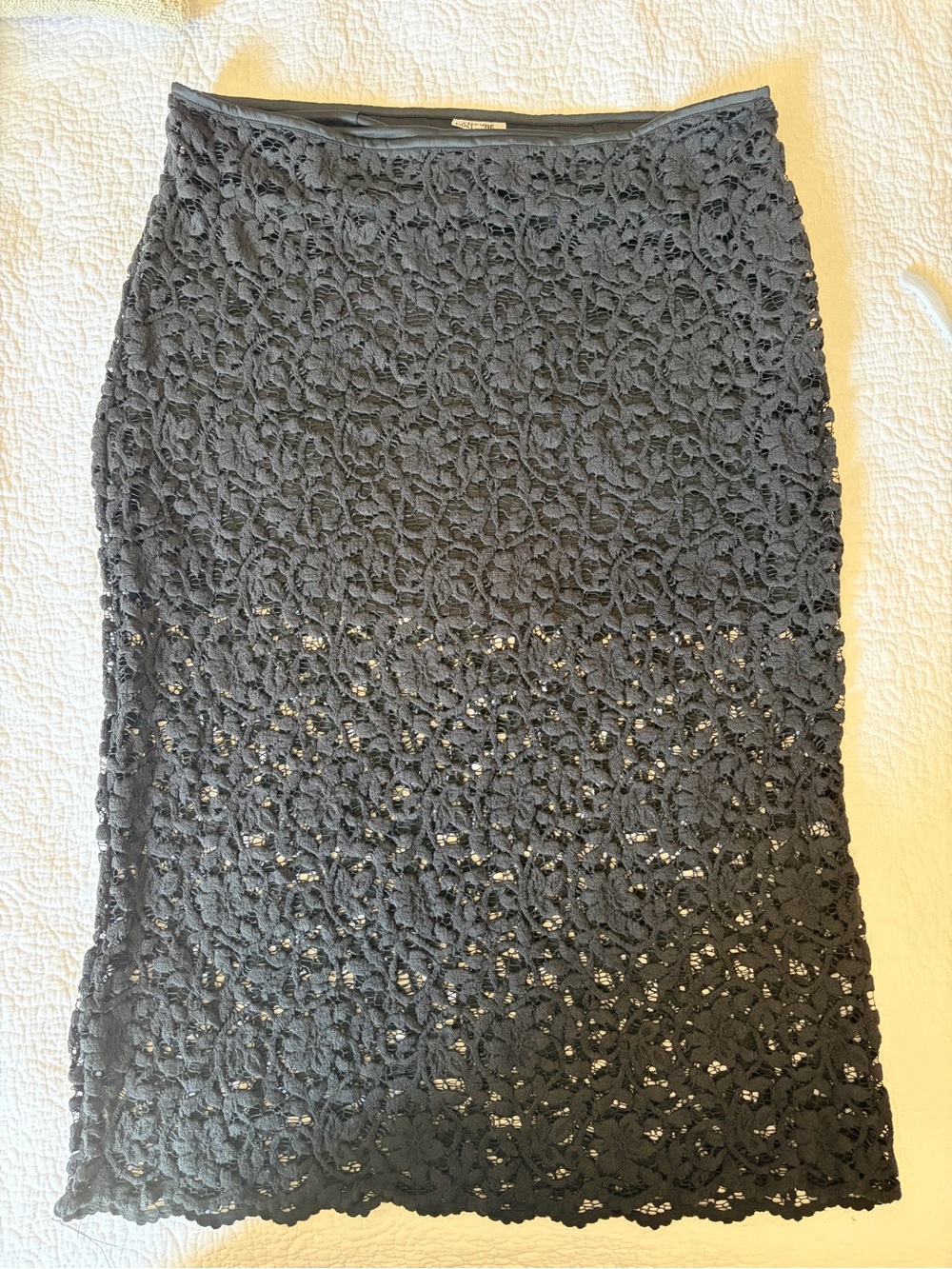Unbranded Black Lace Pencil Skirt - Classic Feminine Silhouette